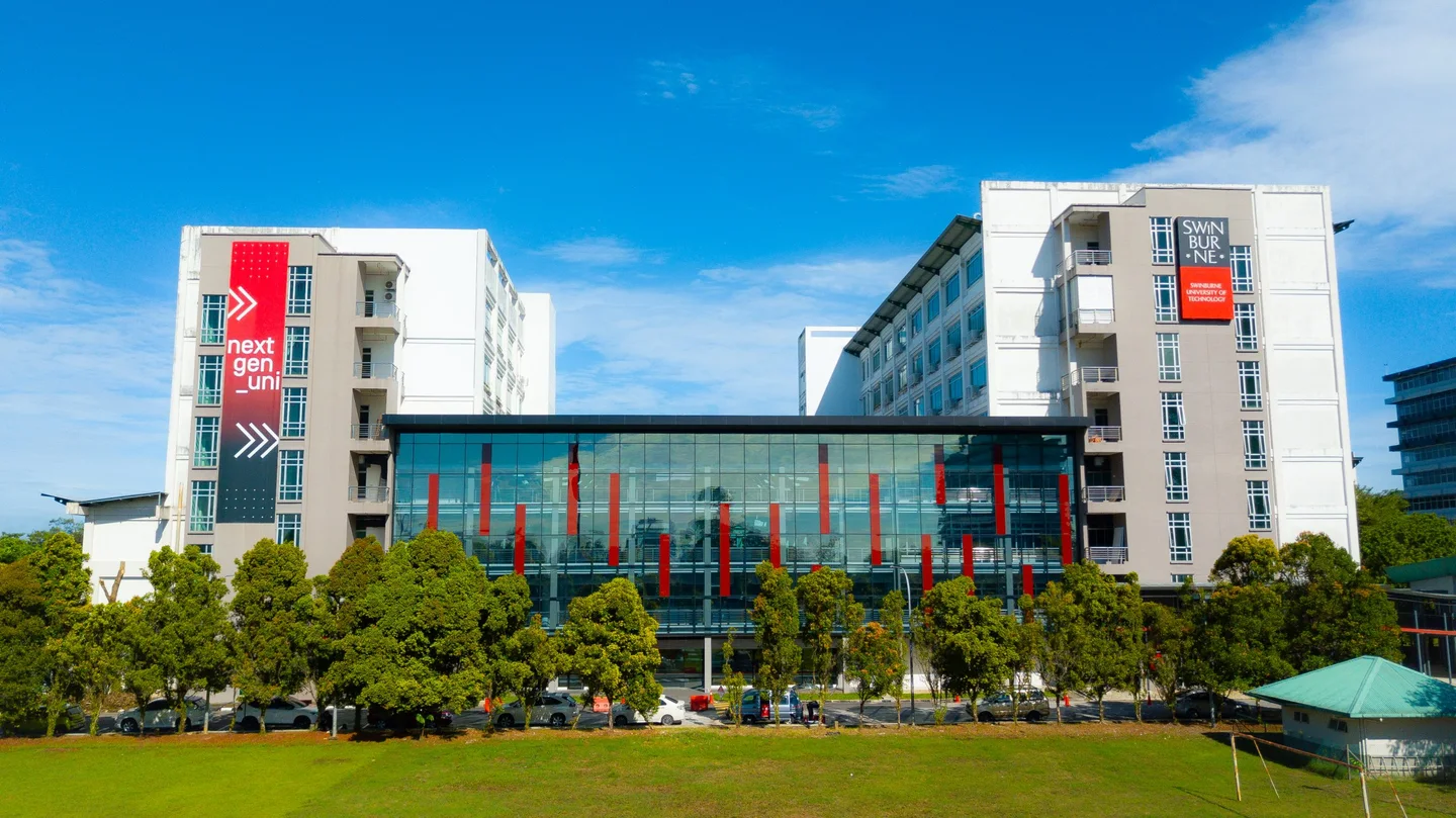 Kampus Sarawak Universitas Teknologi Swinburne